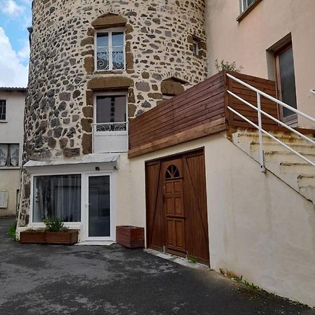 Ferienwohnung Tour Medievale De L'An Mille Loudes Exterior foto